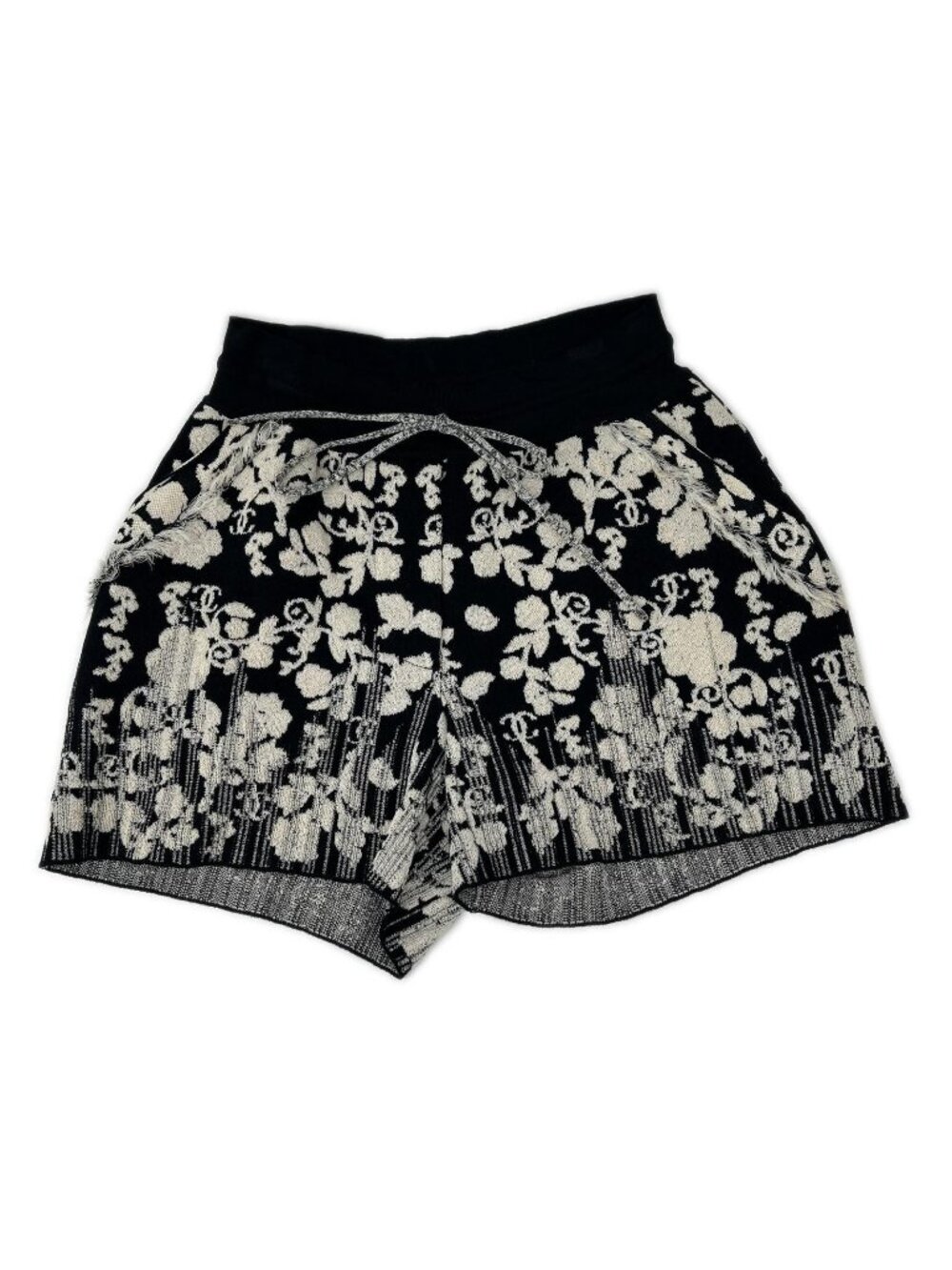 Chanel CC Logo Leaf Embroidery Pile Shorts 34